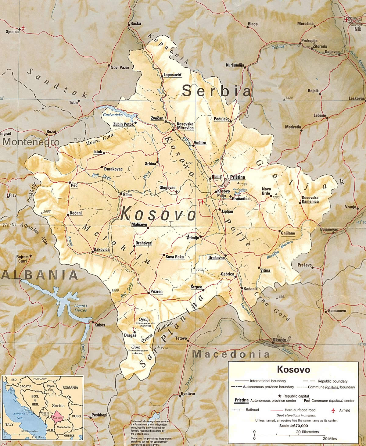 kosovo physique carte