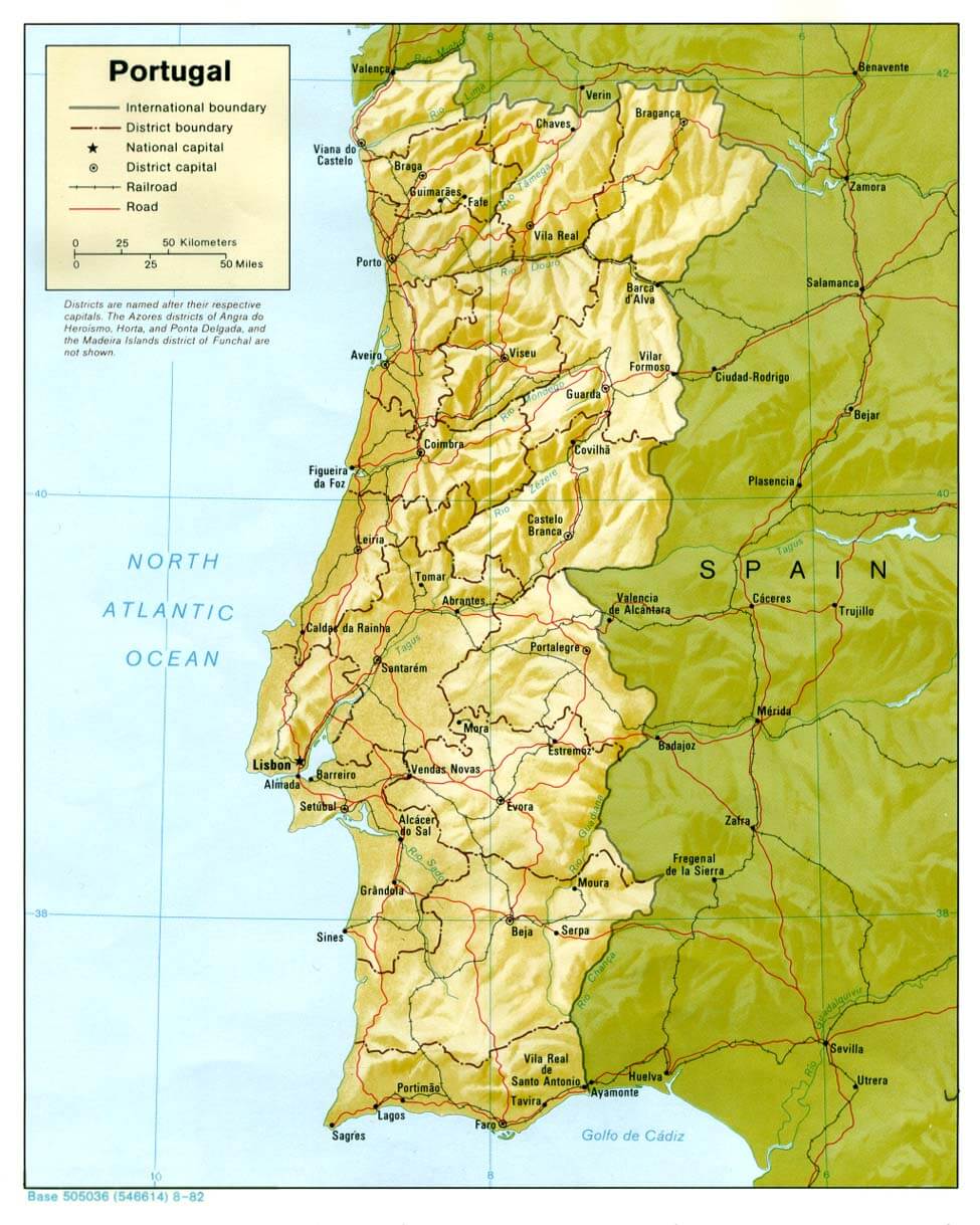 Portugal Relief Ombragé Carte 1982